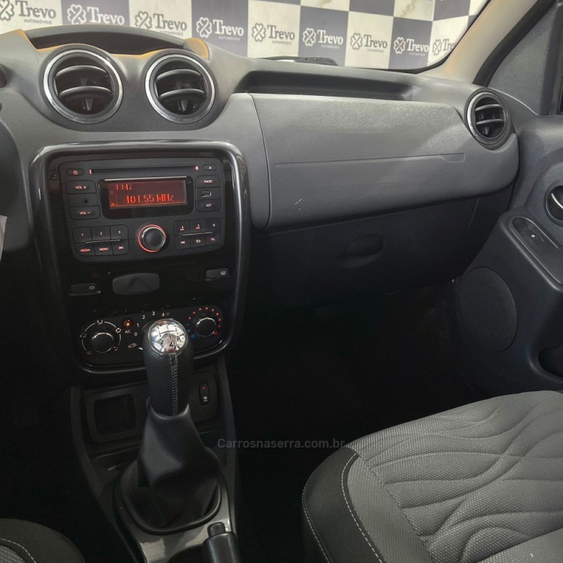 DUSTER 1.6 DYNAMIQUE 4X2 16V FLEX 4P MANUAL - 2013 - TAQUARA