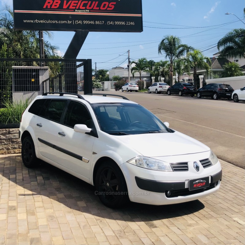 MÉGANE 1.6 DYNAMIQUE 16V FLEX 4P MANUAL - 2012 - GUAPORé