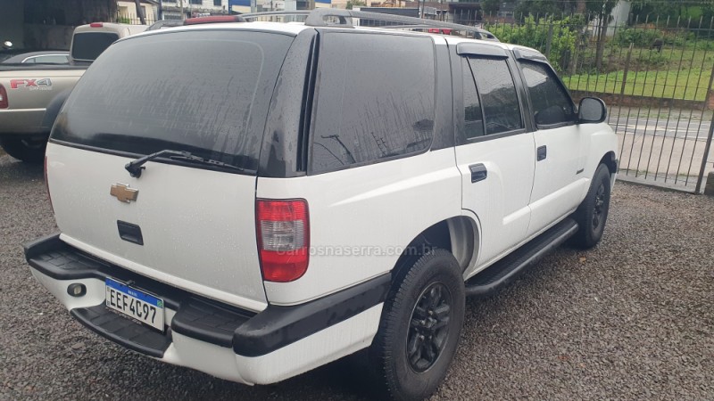 BLAZER 2.4 MPFI COLINA 4X2 8V GASOLINA 4P MANUAL - 2009 - CAXIAS DO SUL