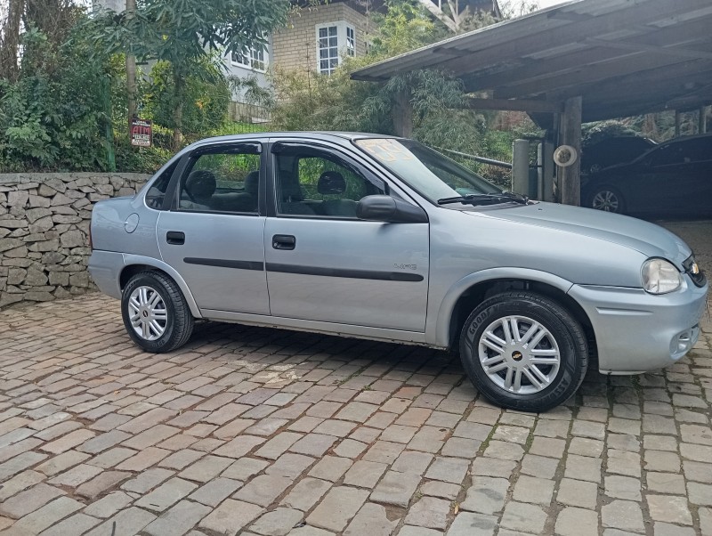 CORSA 1.0 MPFI CLASSIC SEDAN LIFE 8V FLEX 4P MANUAL - 2009 - CAXIAS DO SUL