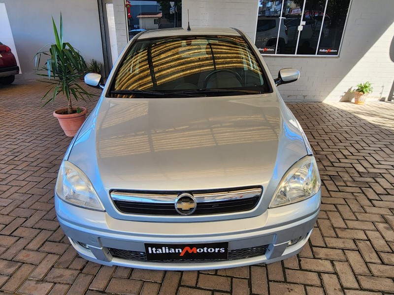 CORSA 1.4 MPFI PREMIUM 8V FLEX 4P MANUAL - 2009 - CAXIAS DO SUL