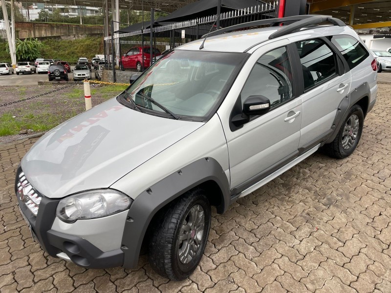 PALIO 1.8 MPI ADVENTURE WEEKEND ITALIA 16V FLEX MANUAL - 2012 - CAXIAS DO SUL