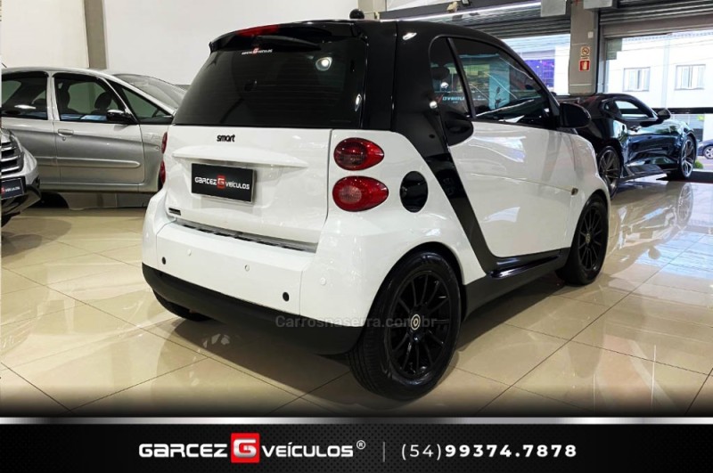 FORTWO 1.0 PASSION COUPÉ 3 CILINDROS 12V GASOLINA 2P AUTOMÁTICO - 2009 - BENTO GONçALVES