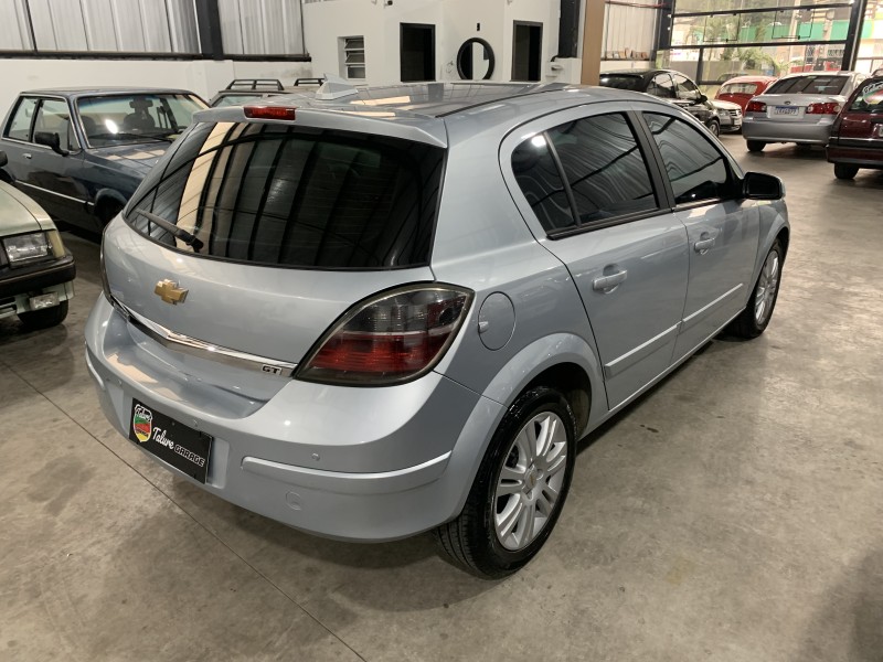 VECTRA 2.0 MPFI GT HATCH 8V FLEX 4P MANUAL - 2010 - CAXIAS DO SUL