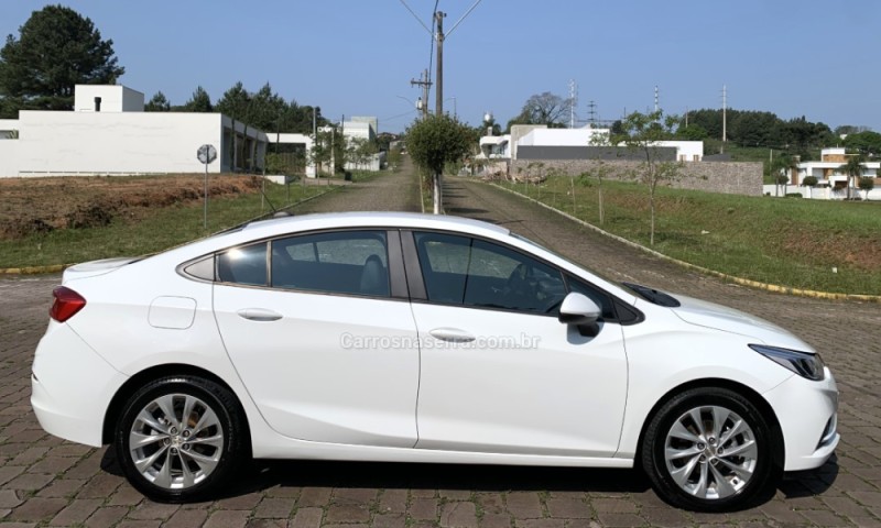 CRUZE 1.4 TURBO LT 16V FLEX 4P AUTOMÁTICO - 2018 - GUAPORé