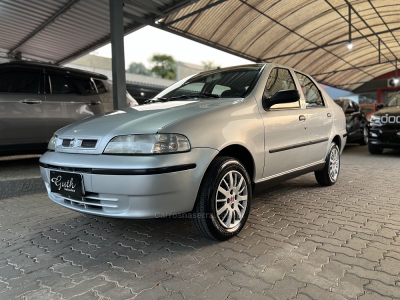 SIENA 1.0 MPI FIRE 8V FLEX 4P MANUAL - 2006 - BOM PRINCíPIO