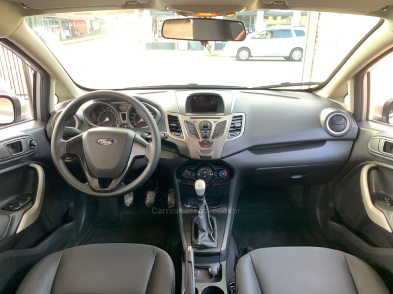 FIESTA 1.6 SE SEDAN 16V FLEX 4P MANUAL - 2011 - CAXIAS DO SUL