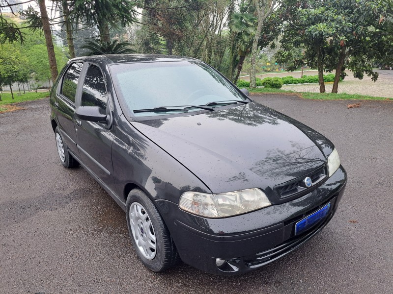 PALIO 1.6 MPI STILE 16V GASOLINA 4P MANUAL - 2001 - FARROUPILHA