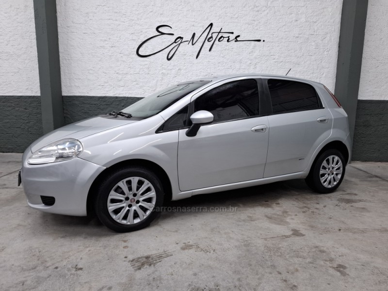 PUNTO 1.4 ATTRACTIVE 8V FLEX 4P MANUAL - 2011 - BENTO GONçALVES