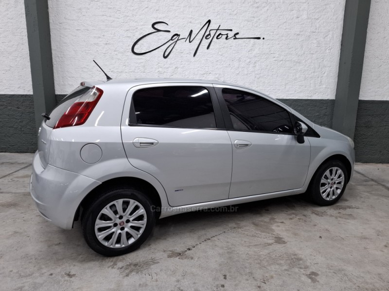 PUNTO 1.4 ATTRACTIVE 8V FLEX 4P MANUAL - 2011 - BENTO GONçALVES