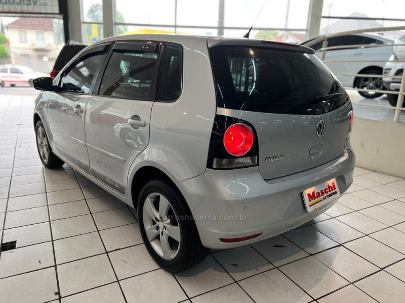 POLO 1.6 MI 8V GASOLINA 4P MANUAL - 2014 - CAXIAS DO SUL