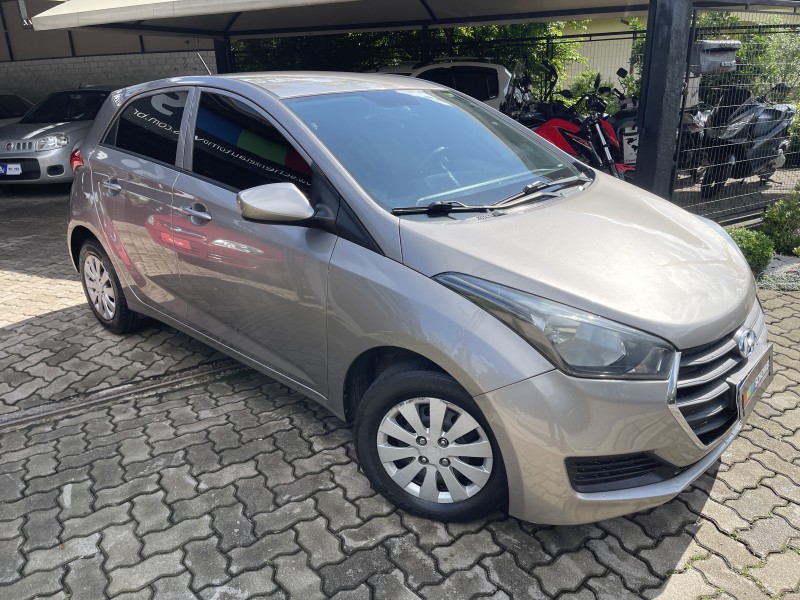 HB20 1.0 COMFORT 12V FLEX 4P MANUAL - 2016 - NOVA PETRóPOLIS