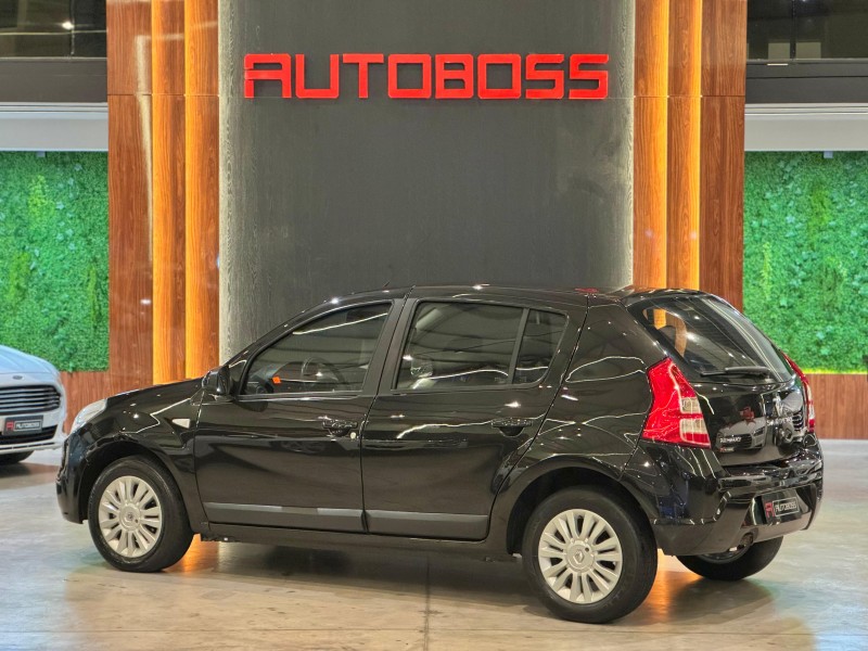 SANDERO 1.6 PRIVILÉGE 16V FLEX 4P AUTOMÁTICO - 2013 - NOVO HAMBURGO