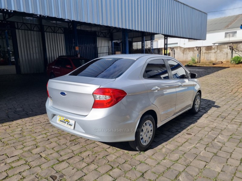 KA 1.5 SE SEDAN 12V FLEX 4P MANUAL - 2015 - VACARIA