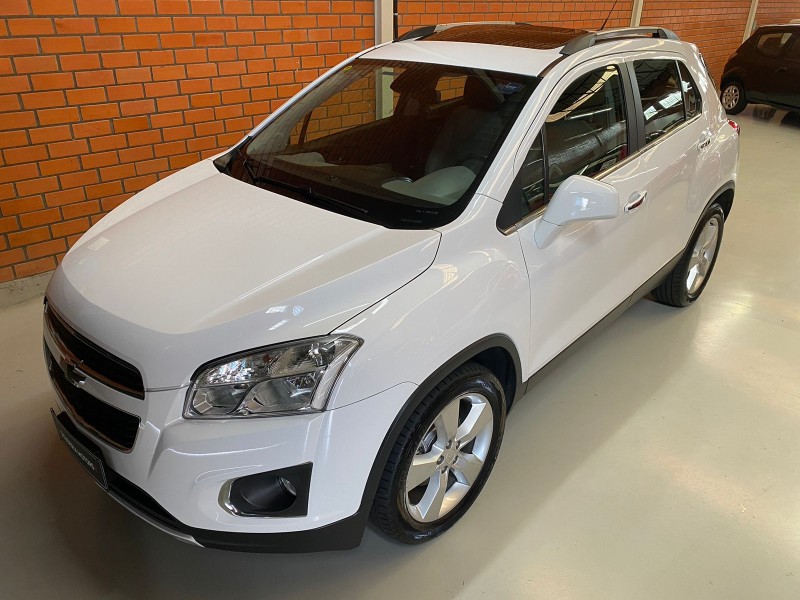 TRACKER 1.8 MPFI LTZ 4X2 16V FLEX 4P AUTOMÁTICO - 2014 - BENTO GONçALVES