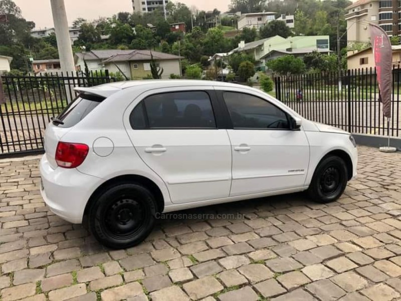 GOL 1.0 12V MPI TOTALFLEX COMFORTLINE 4P MANUAL - 2015 - SERAFINA CORRêA