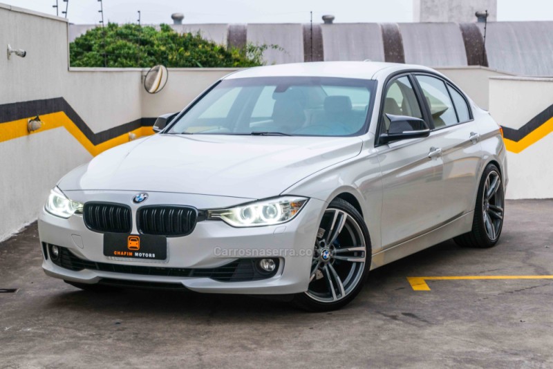 320I 2.0 SPORT 16V TURBO ACTIVE FLEX 4P AUTOMÁTICO - 2015 - PORTO ALEGRE