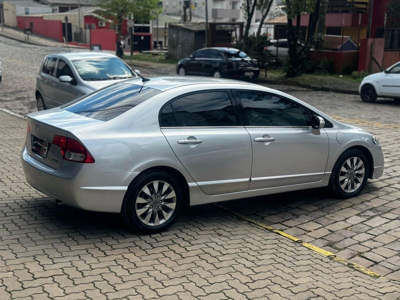 CIVIC 1.8 LXL 16V FLEX 4P AUTOMÁTICO - 2011 - CAXIAS DO SUL