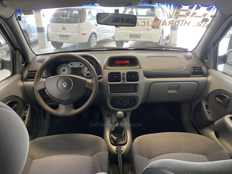 CLIO 1.0 EXPRESSION 16V FLEX 4P MANUAL - 2008 - CAXIAS DO SUL