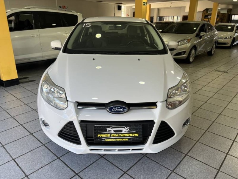 FOCUS 1.6 SE 16V FLEX 4P MANUAL - 2015 - CAXIAS DO SUL