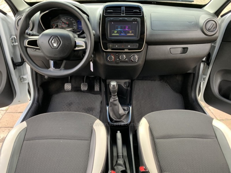 KWID 1.0 12V SCE FLEX INTENSE MANUAL - 2019 - GUAPORé