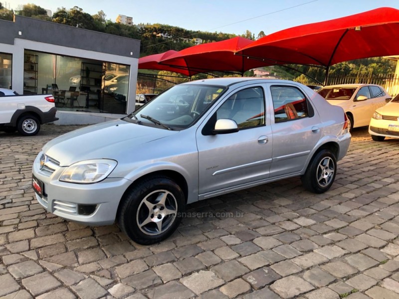 PRISMA 1.4 MPFI MAXX 8V FLEX 4P MANUAL - 2011 - SERAFINA CORRêA