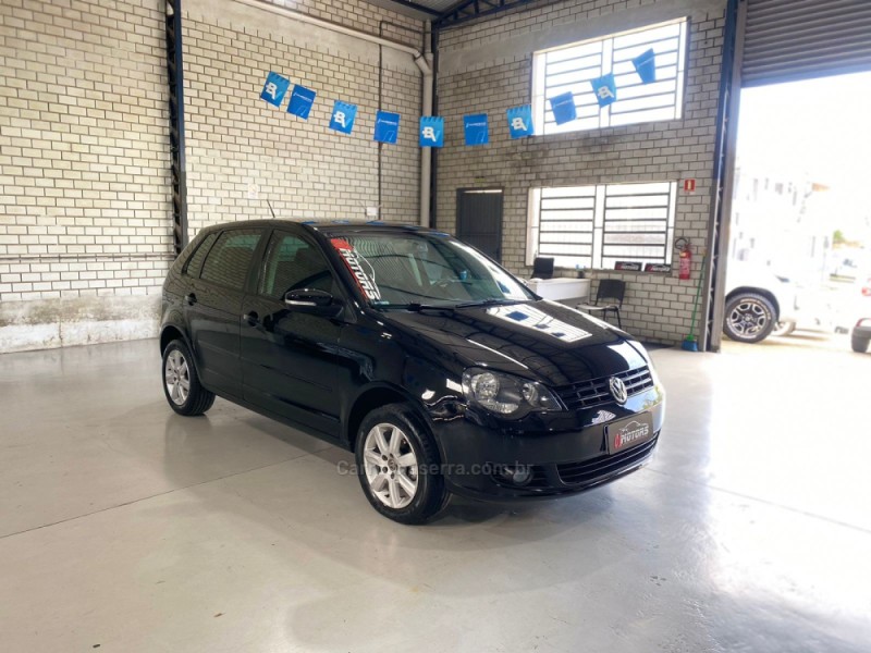 POLO 1.6 MI 8V TOTAL FLEX 4P MANUAL - 2013 - NOVO HAMBURGO