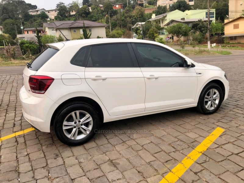 POLO 1.6 MSI TOTAL FLEX MANUAL  - 2018 - SERAFINA CORRêA