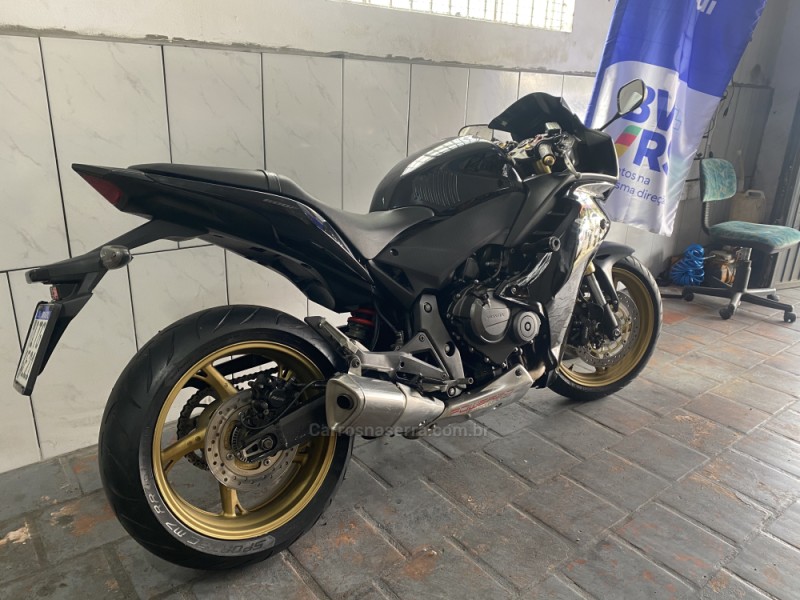 CBR 600F  - 2013 - CAXIAS DO SUL