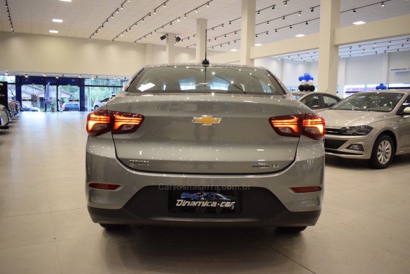 ONIX 1.0 SEDAN PLUS LT 12V FLEX 4P MANUAL - 2024 - VENâNCIO AIRES