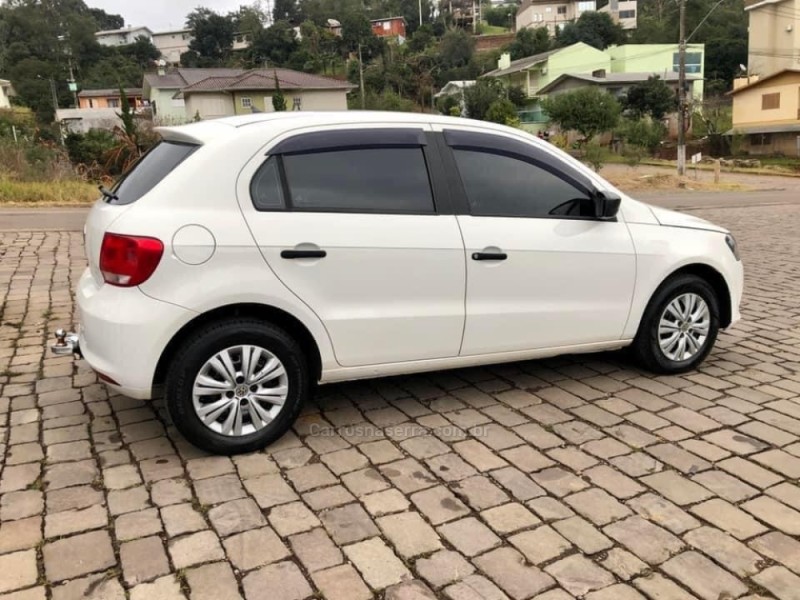 GOL 1.0 MI TRENDLINE 8V FLEX 2P MANUAL - 2016 - SERAFINA CORRêA