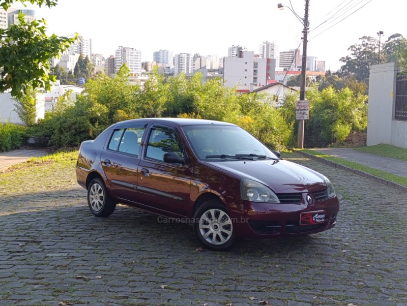 CLIO 1.0 AUTHENTIQUE 16V GASOLINA 4P MANUAL - 2007 - CAXIAS DO SUL