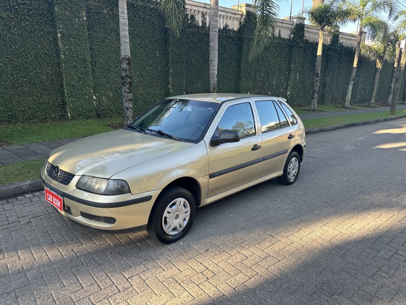 GOL 1.0 MI HIGHWAY 16V GASOLINA 4P MANUAL G.III