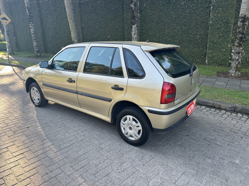 GOL 1.0 MI HIGHWAY 16V GASOLINA 4P MANUAL G.III - 2002 - CAXIAS DO SUL