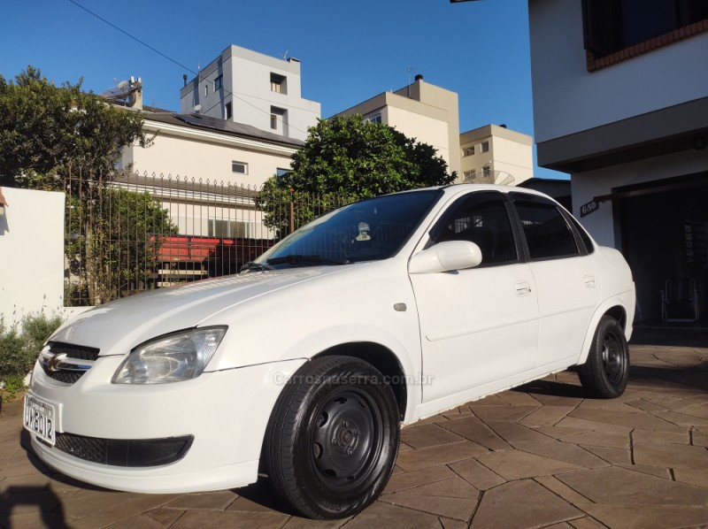 CLASSIC 1.0 VHC LIFE 8V FLEX 4P MANUAL - 2014 - CAXIAS DO SUL