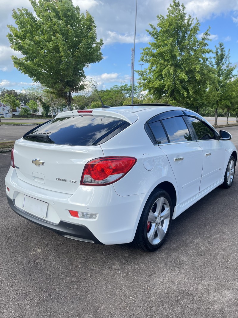 CRUZE 1.8 LTZ SPORT6 16V FLEX 4P AUTOMÁTICO - 2014 - BENTO GONçALVES