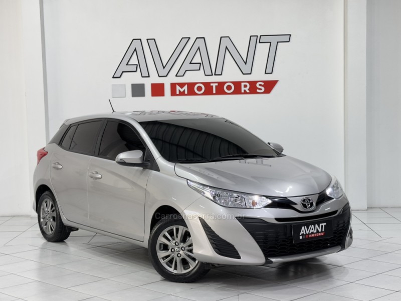 YARIS 1.5 16V XL PLUS TECH FLEX AUTOMÁTICO