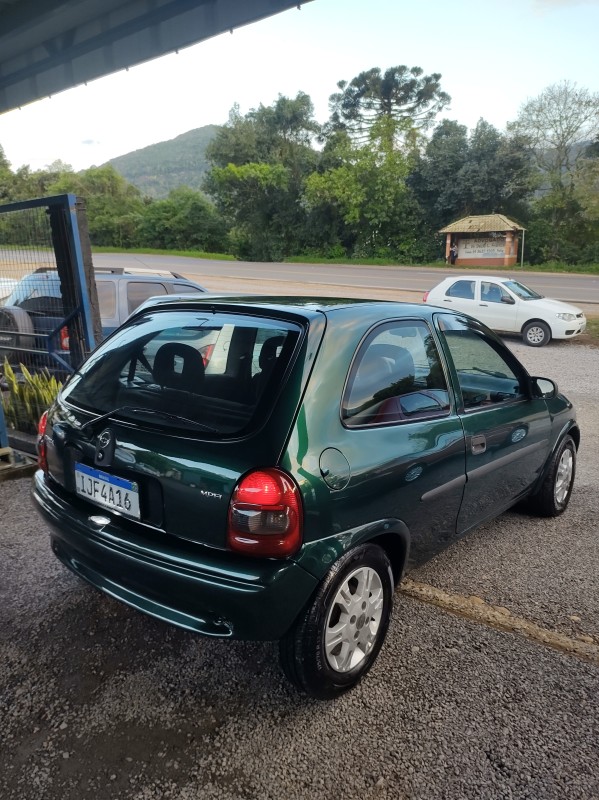 CORSA 1.0 MPF WIND 8V GASOLINA 2P MANUAL - 2000 - VALE REAL