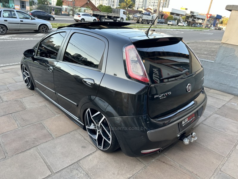 PUNTO 1.8 SPORTING 16V FLEX 4P MANUAL - 2013 - CAXIAS DO SUL