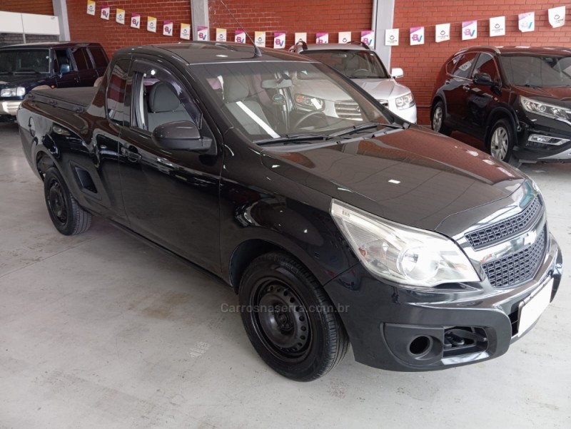 montana 1.4 mpfi ls cs 8v flex 2p manual 2015 taquara