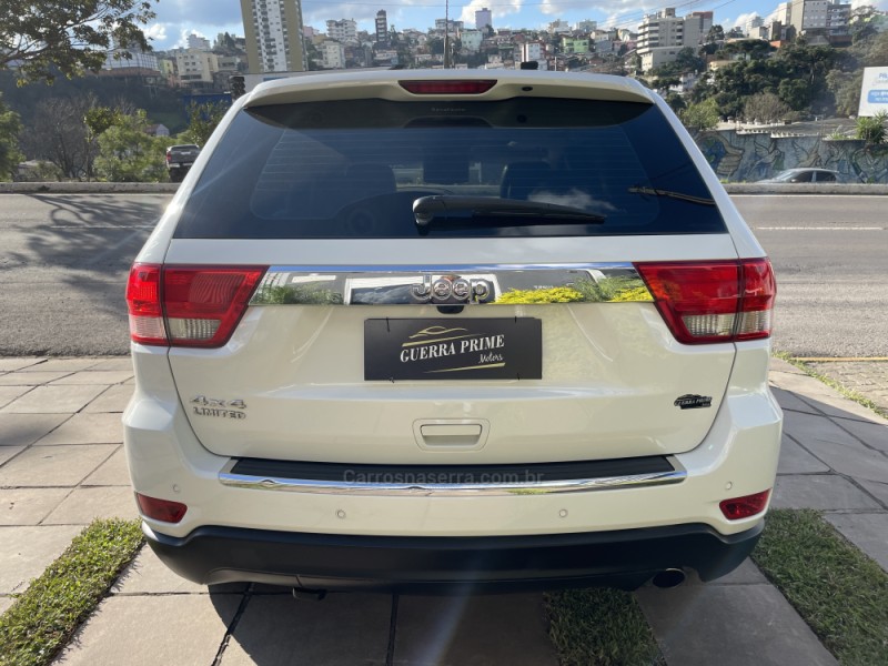 GRAND CHEROKEE 3.6 LIMITED 4X4 V6 24V GASOLINA 4P AUTOMATICO - 2011 - CAXIAS DO SUL