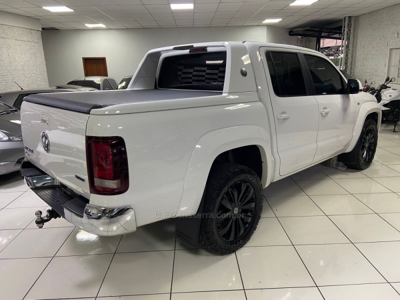 AMAROK 2.0 HIGHLINE 4X4 CD 16V TURBO INTERCOOLER DIESEL 4P AUTOMÁTICO - 2019 - ESTâNCIA VELHA