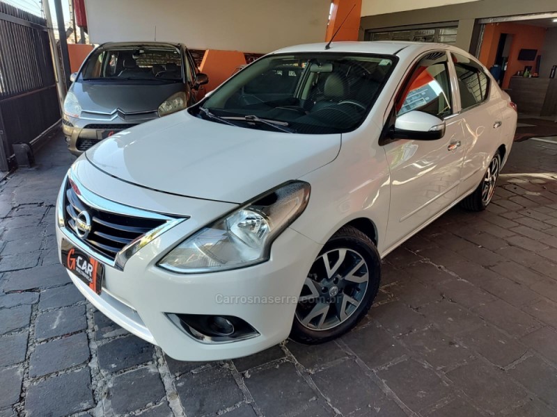 VERSA 1.6 16V FLEX UNIQUE 4P XTRONIC - 2017 - CAXIAS DO SUL