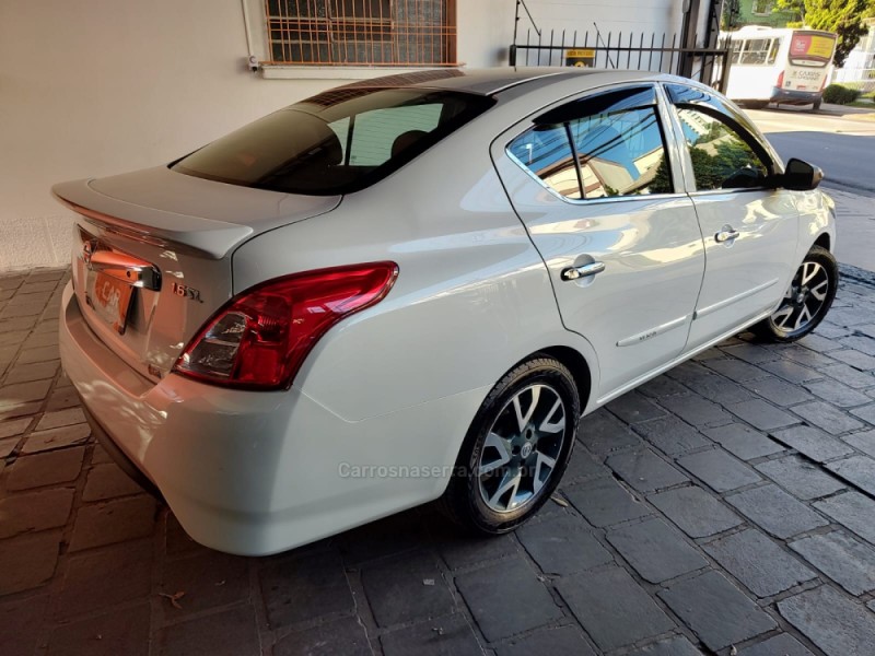 VERSA 1.6 16V FLEX UNIQUE 4P XTRONIC - 2017 - CAXIAS DO SUL