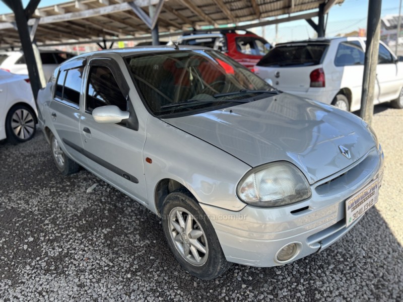 CLIO 1.0 RT 16V GASOLINA 4P MANUAL - 2001 - CAXIAS DO SUL