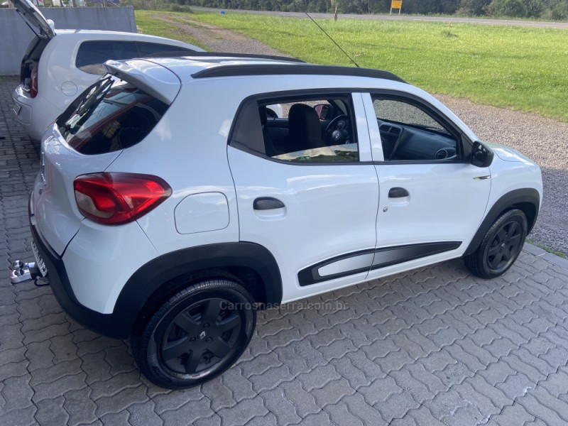 KWID 1.0 12V SCE FLEX ZEN MANUAL - 2019 - NOVA PRATA