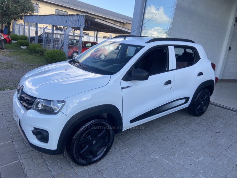 KWID 1.0 12V SCE FLEX ZEN MANUAL - 2019 - NOVA PRATA