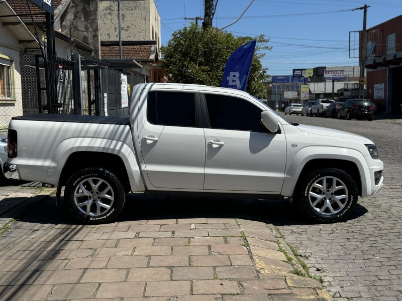 AMAROK 2.0 HIGHLINE 4X4 CD 16V TURBO INTERCOOLER DIESEL 4P AUTOMÁTICO - 2018 - CAXIAS DO SUL