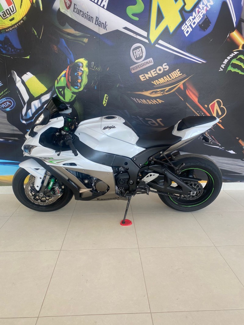 NINJA ZX-10R ABS - 2017 - PASSO FUNDO