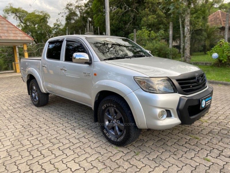 HILUX 2.7 SR 4X2 CD 16V FLEX 4P AUTOMÁTICO